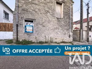 Barn at Juziers (78820)