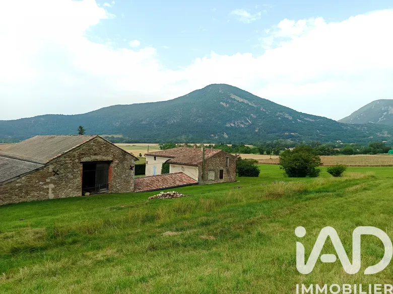 Maison 5 pièces 500 m² · à Pont-de-Barret · 500 m² · 496 000 €