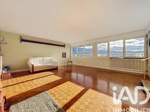 Apartment at Millau (12100)