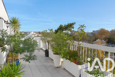 Apartment at Bordeaux (33200)