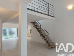 Maison de ville à Bordeaux (33800)