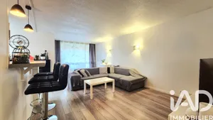 Appartement à Roissy-en-Brie (77680)