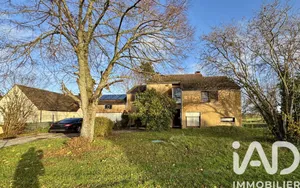 Maison d'architecte à Mormant (77720)