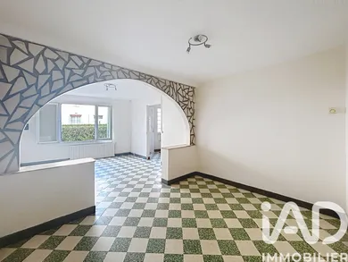 Townhouse in Jarnac (16200)
