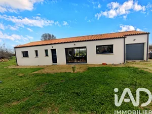 Maison à Annezay (17380)