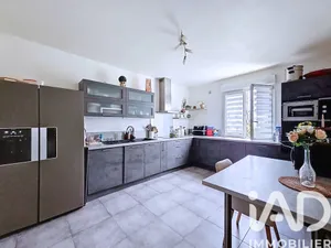 Maison à Vaires-sur-Marne (77360)