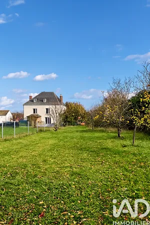 Building plot at Sainte-Catherine-de-Fierbois (37800)