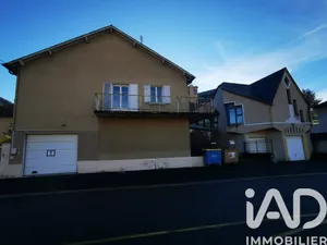 Building at Mende (48000)