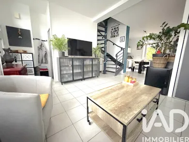 Appartement à La Gouesnière (35350)