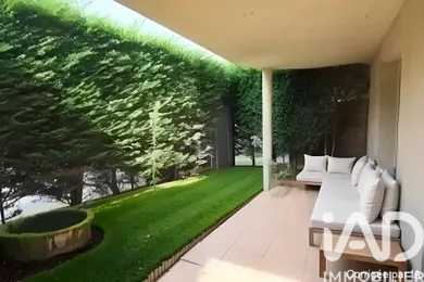 Apartment at Le Perray-en-Yvelines (78610)