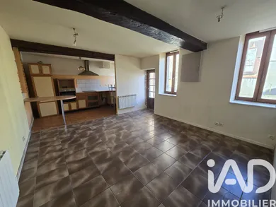 Townhouse in Moulins (03000)
