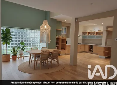 Townhouse in Bordeaux (33800)