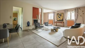 Maison traditionnelle à Les Ponts-de-Cé (49130)