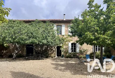 Domain in Saint-Julien (83560)