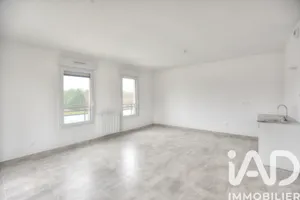 Apartment at Mennecy (91540)