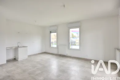 Apartment at Mennecy (91540)