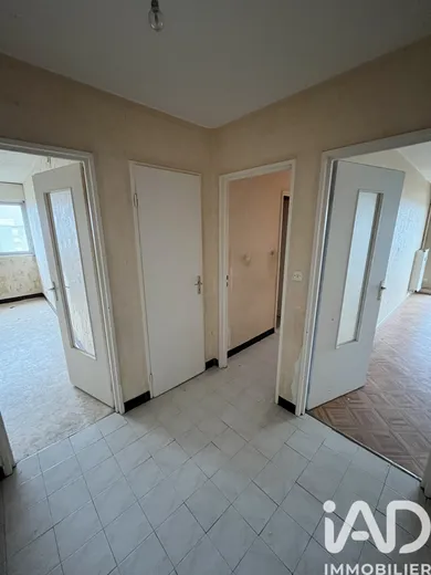 Apartment in Moulins (03000)