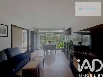 Appartement à Évry (91000)