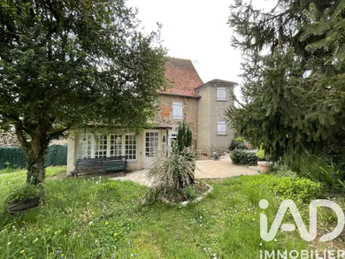 Maison de village à Saint-Benoît-du-Sault (36170)