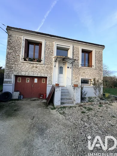 House in Chenoise (77160)