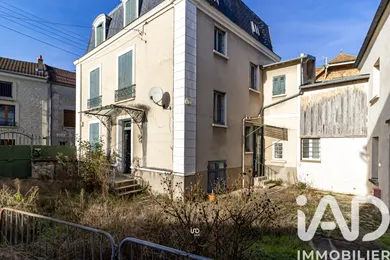 House in Flins-sur-Seine (78410)