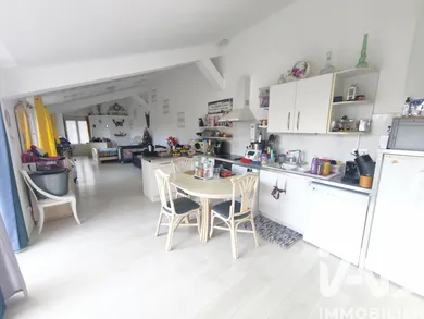 House in Villaines-la-Juhel (53700)