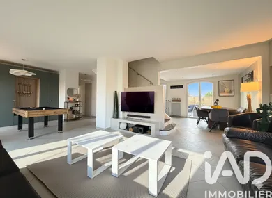 Maison traditionnelle à Viry-Châtillon (91170)