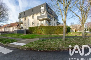 Appartement à Sainte-Geneviève-des-Bois (91700)