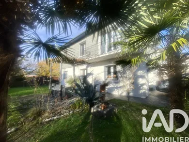 Maison à Bagnères-de-Bigorre (65200)