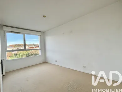 Apartment in Floirac (33270)