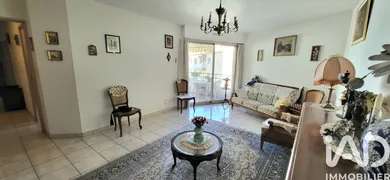 Apartment in Six-Fours-les-Plages (83140)