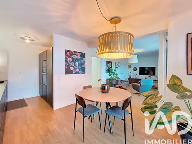 Appartement à Bordeaux (33100)