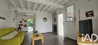 House at Sainte-Anne (97180)