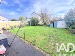 Traditional house in Indre (44610)