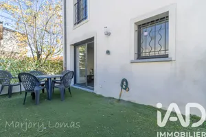 Townhouse in Dardilly (69570)