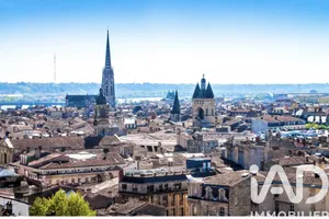 Appartement à Bordeaux (33000)