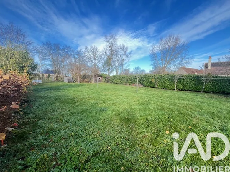 Terrain à Bavent (14860) · 105 000 €