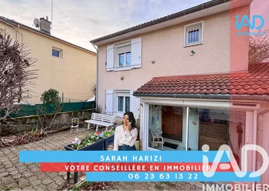 Traditional house at Roche-la-Molière (42230)