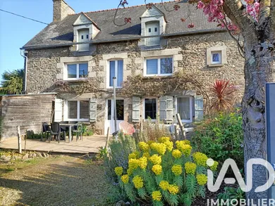 Park home at Pleudihen-sur-Rance (22690)