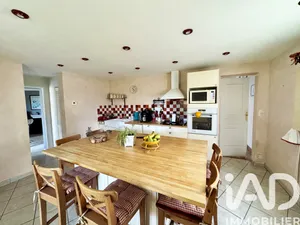 House in Saint-Mariens (33620)