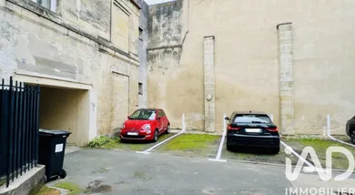 Parking à Bordeaux (33000)