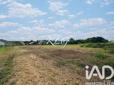 Building plot in Jouy (28300)