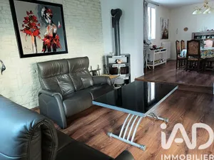 Maison de ville à Saint-Martin-la-Plaine (42800)