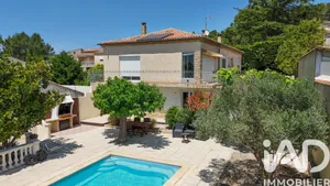 Appartement à Pujaut (30131)