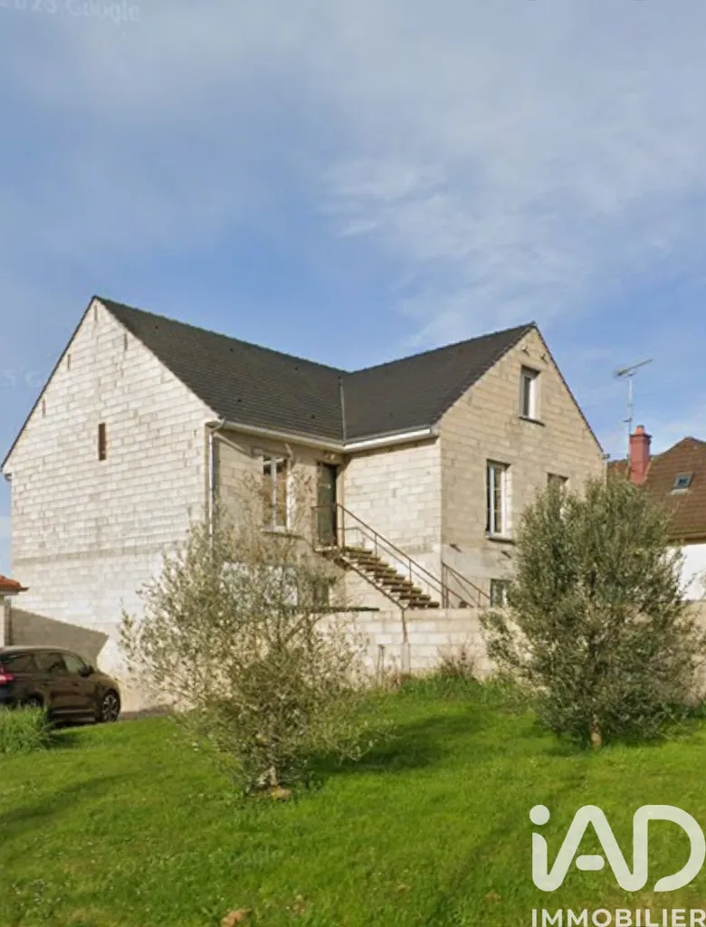 Maison 5 pièces 148 m² · à Chéroy · 148 m² · 239 000 €