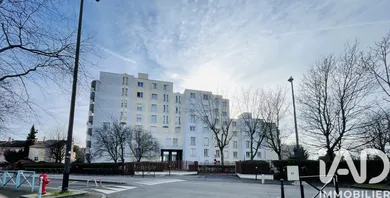 Apartment in Deuil-la-Barre (95170)