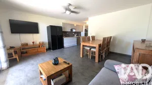 Apartment at L'Étang-Salé (97427)