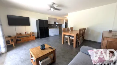 Apartment at L'Étang-Salé (97427)