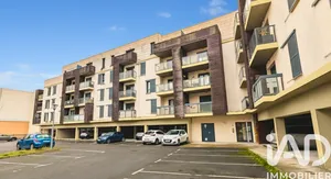 Apartment in Dammarie-lès-Lys (77190)