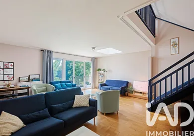 Duplex in Clamart (92140)